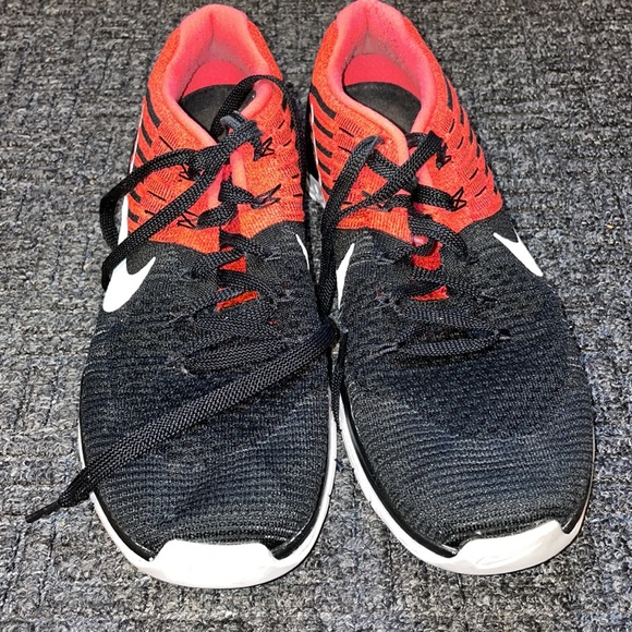 Nike DSX Flyknit Metcon 9.5 - Picture 5 of 5